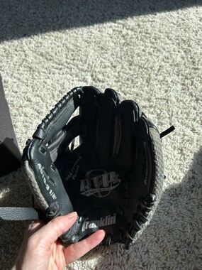 Black and Gray Franklin Youth Baseball Glove